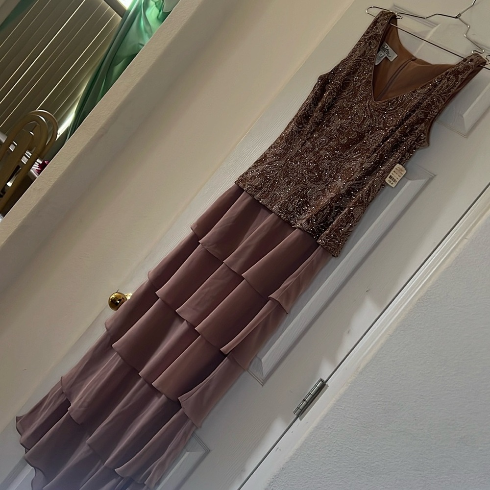 Patra Gown